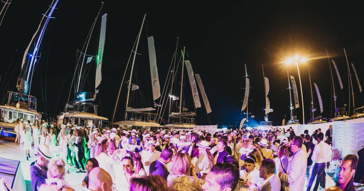 Istion&rsquo;s "White Thing Party" @ the 6th MEDYS 2019